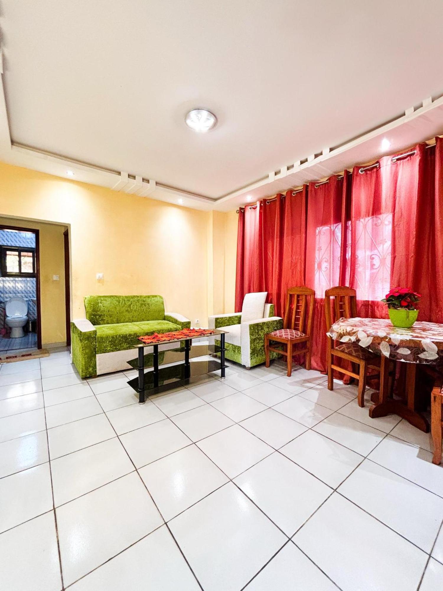 Residence Des 7 Collines Yaoundé Dış mekan fotoğraf