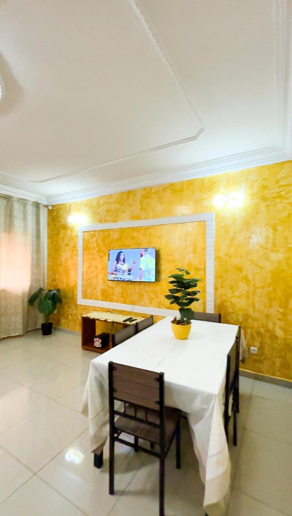 Residence Des 7 Collines Yaoundé Dış mekan fotoğraf